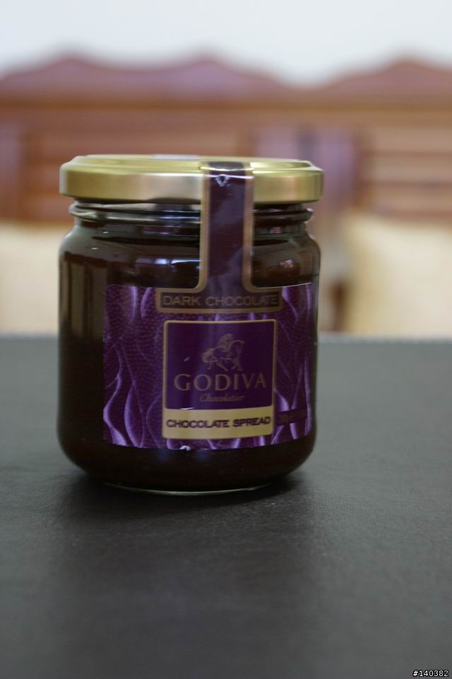 遲來的分享~GODIVA 聖誕節禮籃