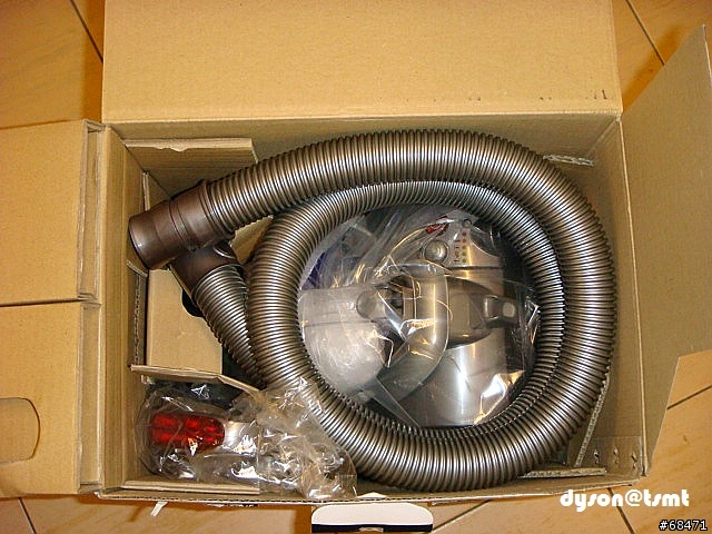 (分享-開箱)dyson 吸塵器-DC 12 PLUS animalpro