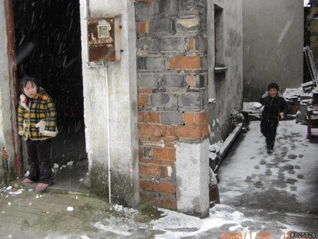 卡西欧V8，下雪了。