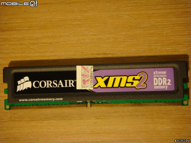 [分享]小小的開箱文－Corsair XMS2 DDR2 800 (圖多)