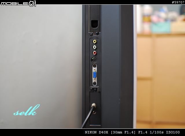 [分享]特價品 BenQ VH4246（有買的幫忙測一下）