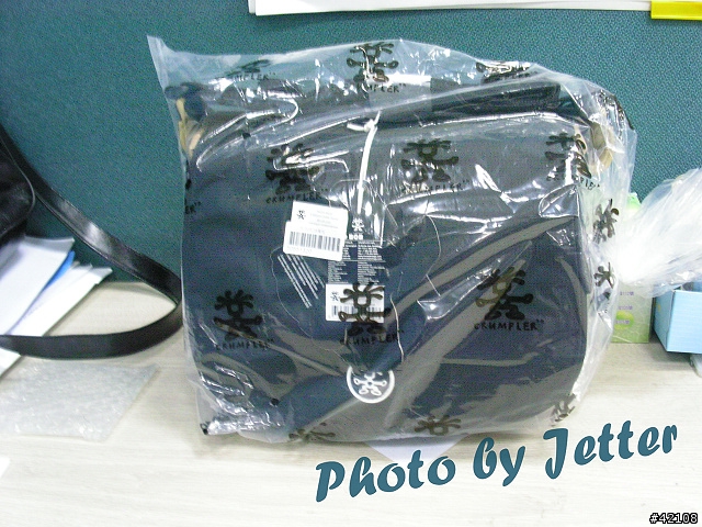 [勸敗] SONY A200 到貨驚喜開箱報導(補圖中...)..