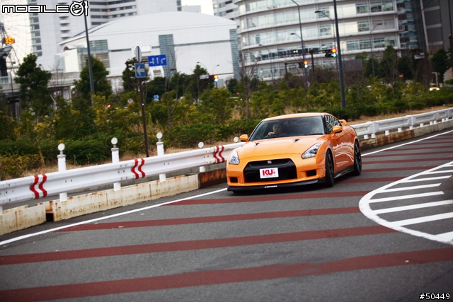 [分享]R35 GTR 近距離接觸試駕