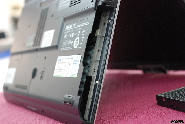[分享]ASUS V1S  - 擴充能力佳的商務機