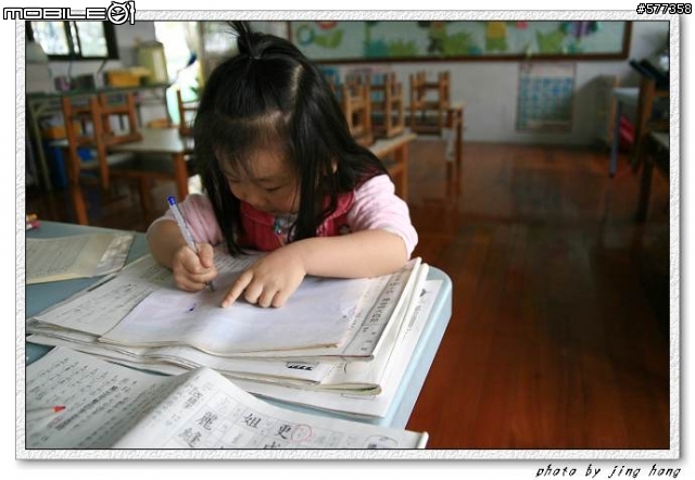 幼稚園小班可愛小朋友亂入