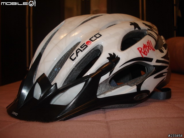 {分享}CASCO REBELL安全帽