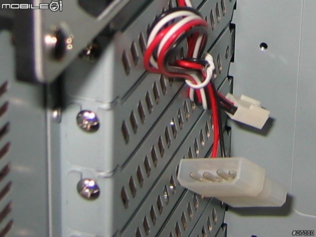 [分享]Lancool PC-K7開箱介紹