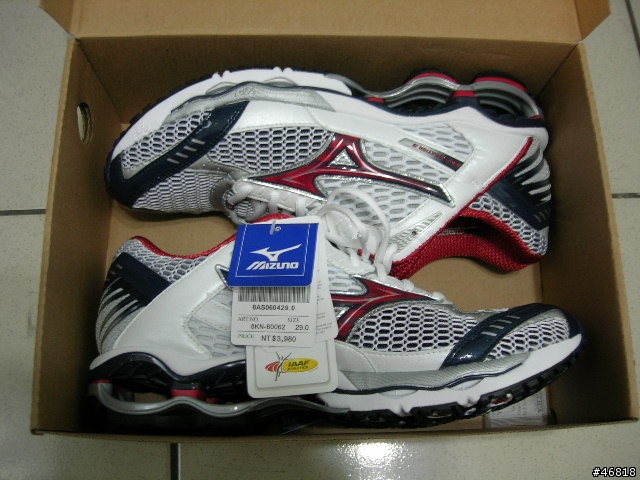 [開箱] MIZUNO 8KN-80062 WAVE CREATION 9