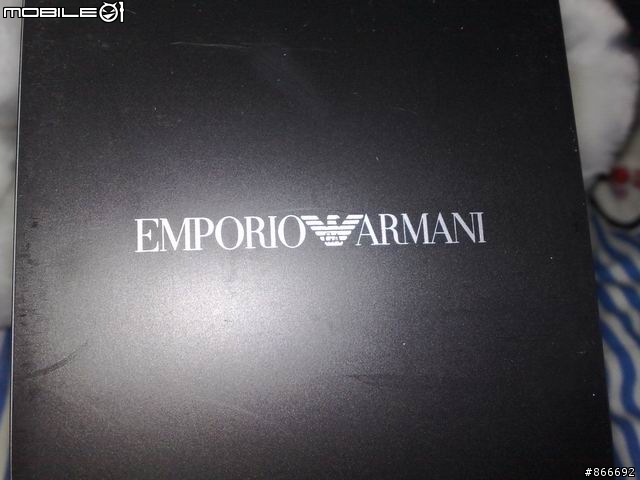 [分享]收到生日禮物EMPRORIO&ARMANI 和 白雪手套