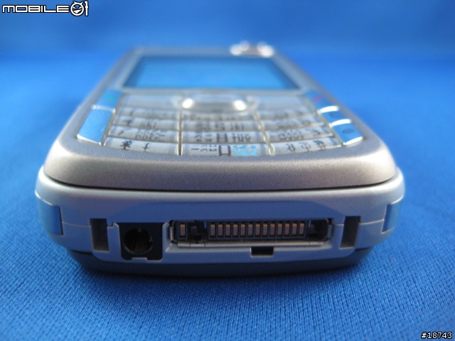 [分享] 經典老機 Nokia 6680