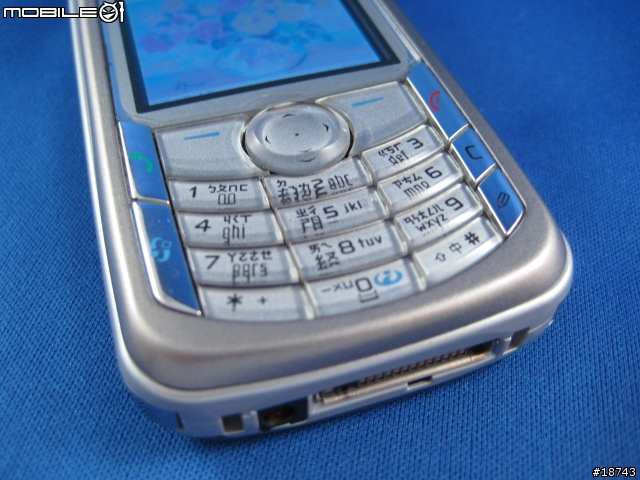 [分享] 經典老機 Nokia 6680