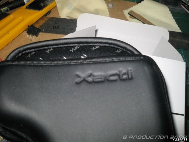 VCP-HCX3 -- SANYO DMX-HD1000 掛腰袋