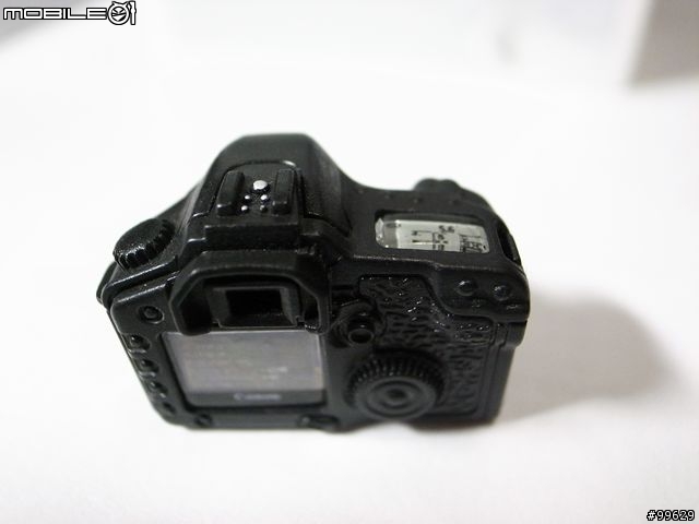 [分享]Canon 30D 1/6 scale classic 模型