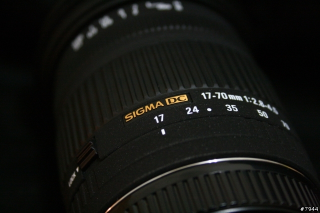 [開箱＆分享]SIGMA 17-70 mm F2.8-4.5 DC Vs canoon EFS 18-55mm F3.5-5.6