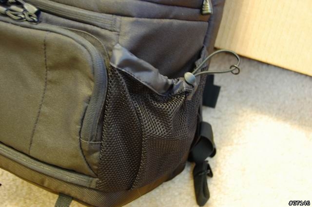 新手連續開箱~SB400小神燈+Lowepro Fastpack 250+OP/TECH Super Classic Strap [圖多]