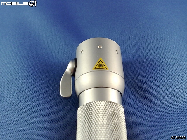 [分享]夜晚中的一盞明燈-LED LENSER® 全世界首創有遠近光燈的腳踏車手電筒