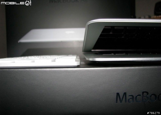MacBook [Pro][Air]比較圖