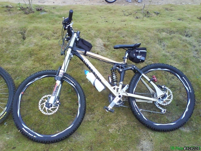WHEELER 全地形車
