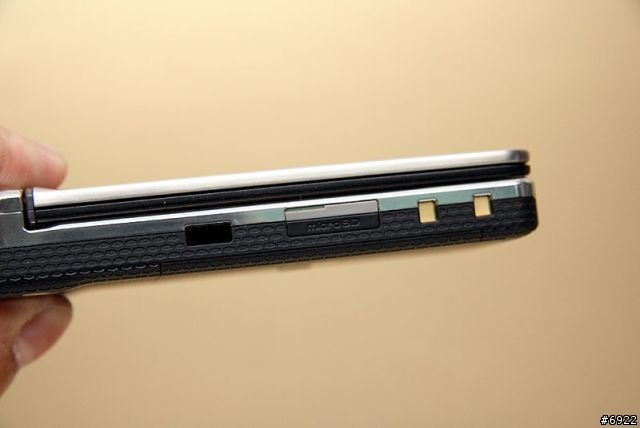 軟解版!!Toshiba 912T 高質感金屬銀色機多圖寫真&心得分享