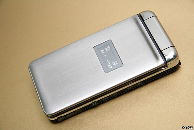 軟解版!!Toshiba 912T 高質感金屬銀色機多圖寫真&心得分享