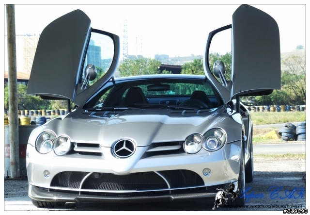 夢醒的驚奇....SLR 722 Edition