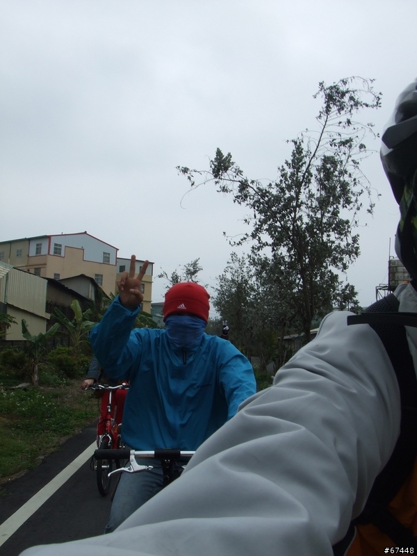 年初3台中潭雅神綠園道海放行