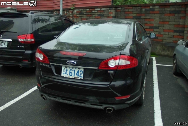 昨天拍到的國產new MONDEO->試6142