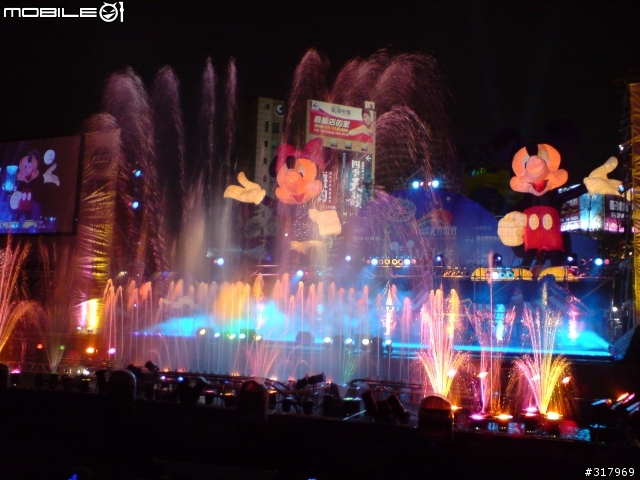 2008 台中元宵燈會(夜拍版) by K850i