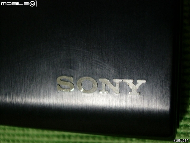 相機上的「SONY」字母會刮花?!