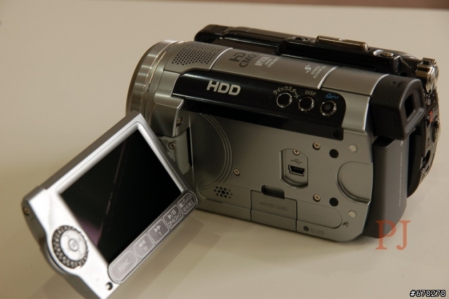 【開箱 】Canon HG10 超新手開箱文～(圖已更新)