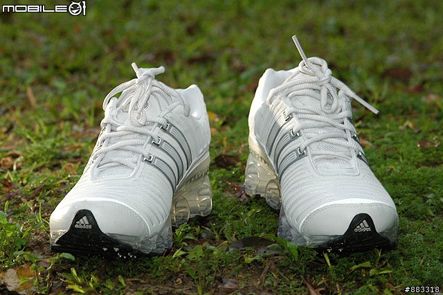 [開箱] adidas Megabounce+ 2008 W不只慢跑 旅行也該穿來減壓