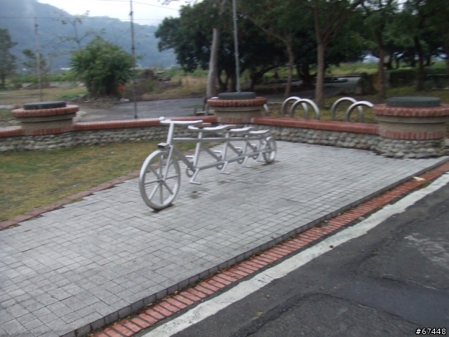 年初3台中潭雅神綠園道海放行