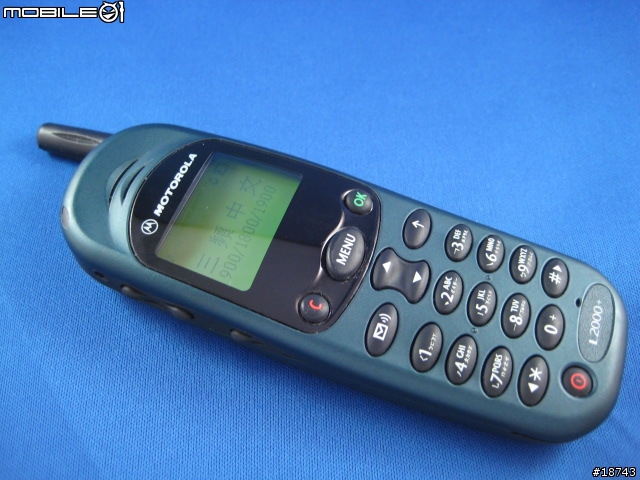 [分享] 經典老機 Motorola L2000