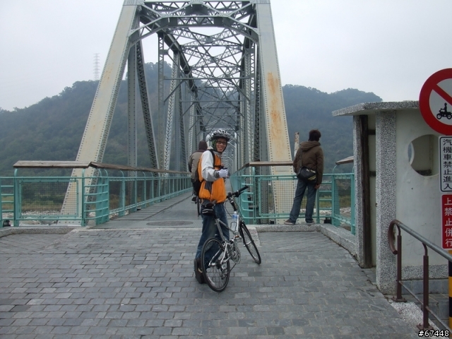 年初3台中潭雅神綠園道海放行