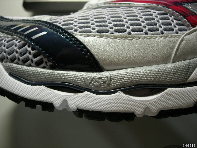 [開箱] MIZUNO 8KN-80062 WAVE CREATION 9