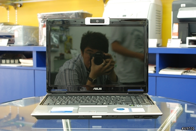 [分享]ASUS M51 Sn(黑金)-SantaRosa refresh 即將引爆