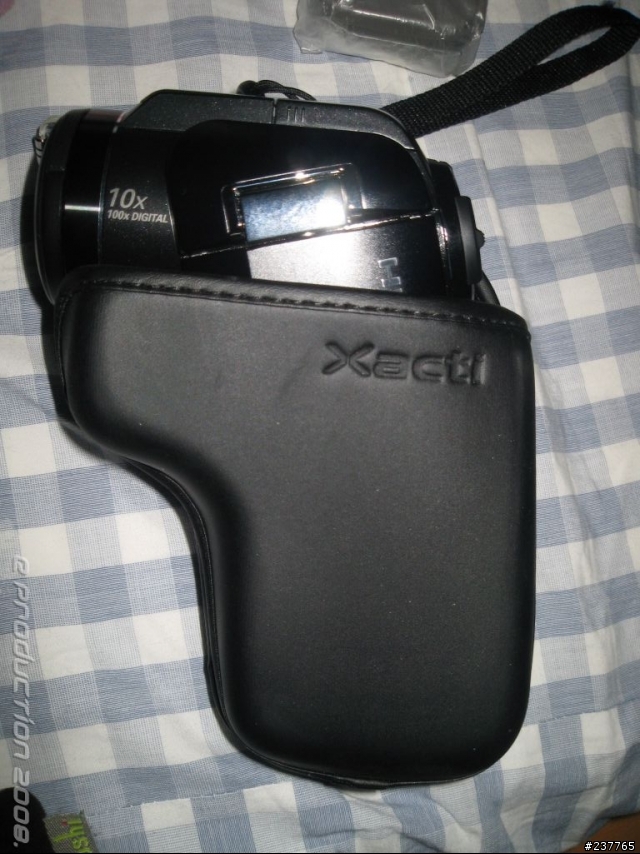 VCP-HCX3 -- SANYO DMX-HD1000 掛腰袋
