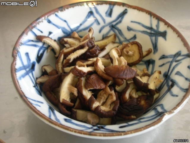 [美食分享]分享"美味白菜魯"作法