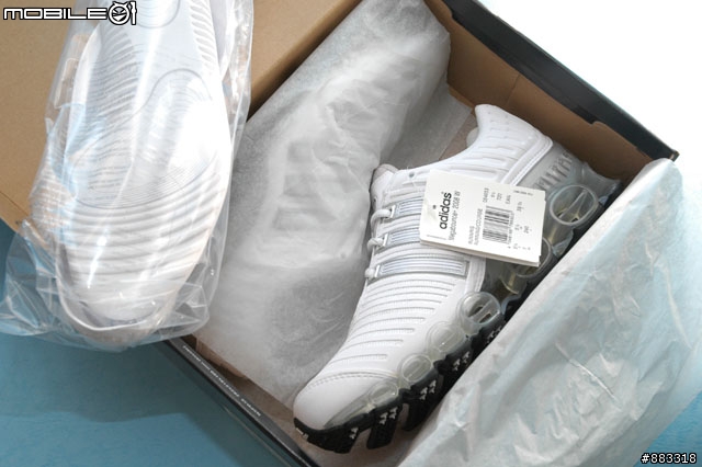 [開箱] adidas Megabounce+ 2008 W不只慢跑 旅行也該穿來減壓