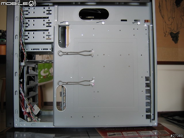 [分享]Lancool PC-K7開箱介紹