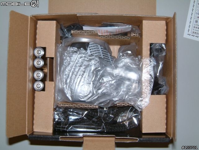 Fujiflim S8000fd 完全不專業開箱文