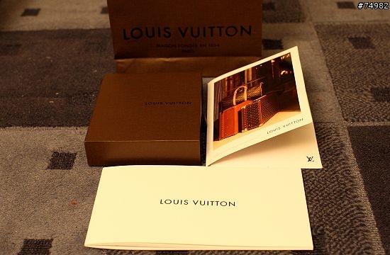 [分享] Louis Vuitton Billfold with 9 credit card slots