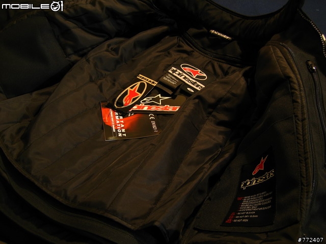 [分享+開箱]敗家的源頭…ALPINESTARS