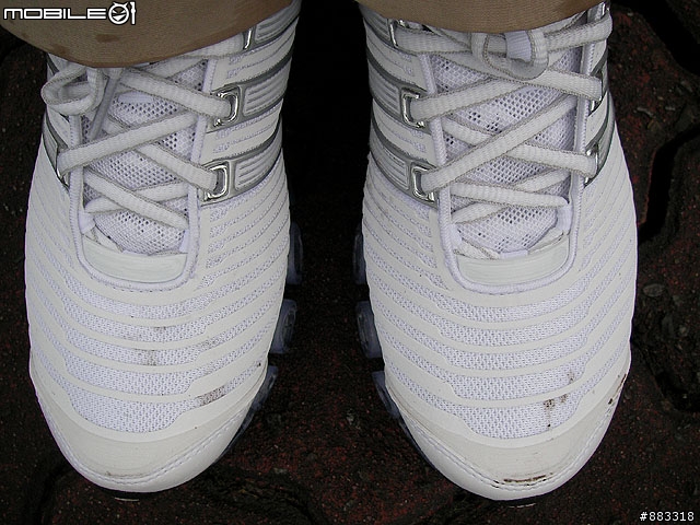 [開箱] adidas Megabounce+ 2008 W不只慢跑 旅行也該穿來減壓