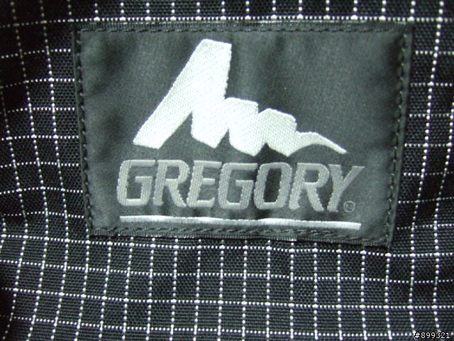 [分享]GREGORY  DAY and  ＨＡＬＦ黑格背包