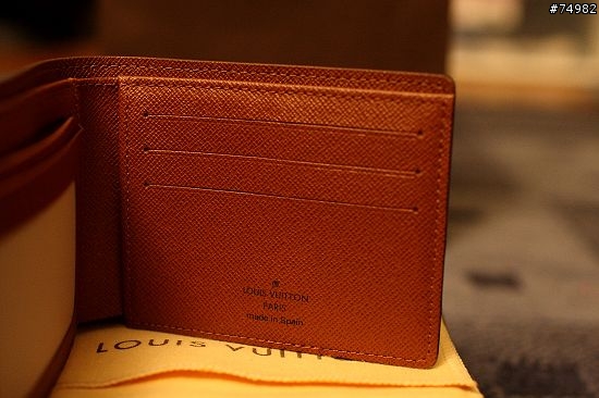 [分享] Louis Vuitton Billfold with 9 credit card slots