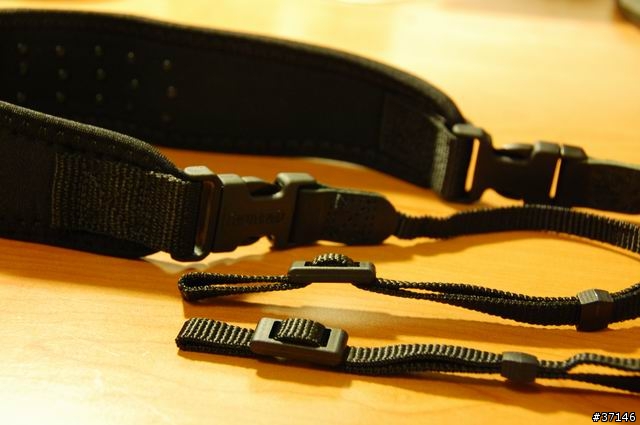 新手連續開箱~SB400小神燈+Lowepro Fastpack 250+OP/TECH Super Classic Strap [圖多]