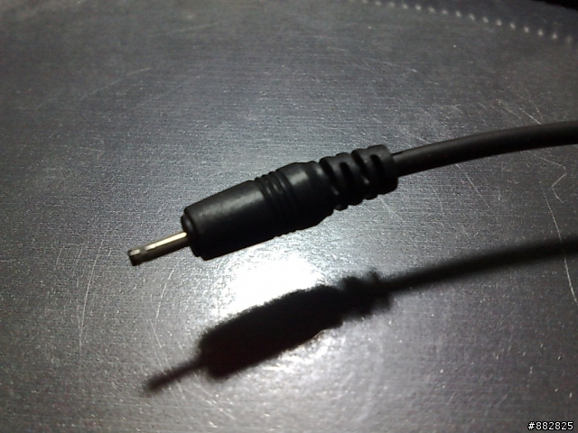 [分享]感覺便宜的 NOKIA N82 台製車充
