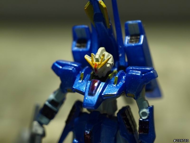 [分享]E510上便宜近攝環,請懶熊擔任Model