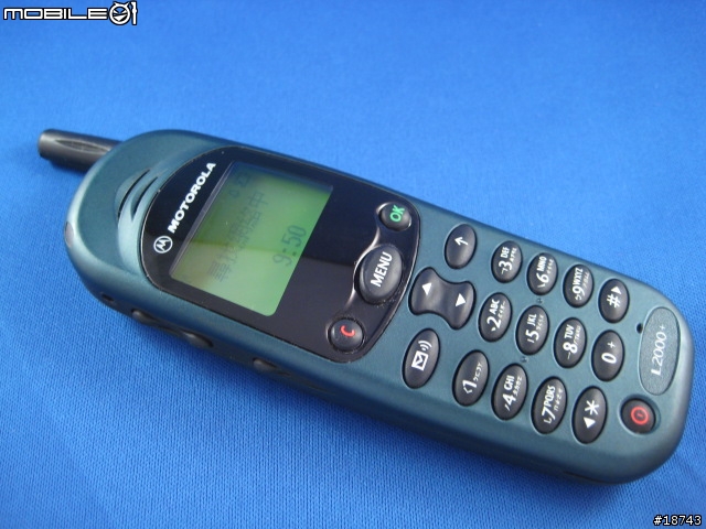 [分享] 經典老機 Motorola L2000